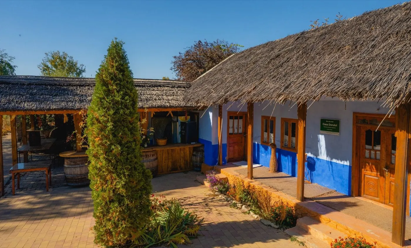Eco-Village Văleni — photo 1